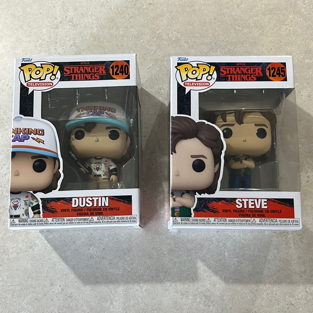 Stranger Things Funko Pop Dustin and Steve